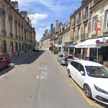 Grand T1 Au Calme - Dijon Centre Apartment Bagian luar foto